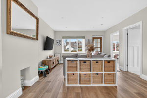 Photo 17- click for photo gallery